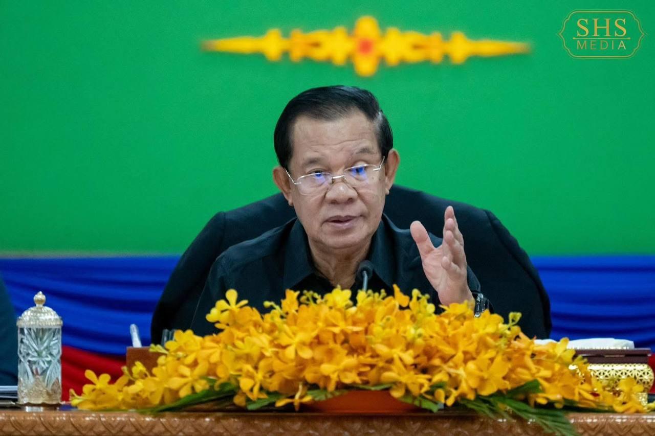 សម្តេចតេជោ ហ៊ុន សែន ប្រកាសដកមន្ត្រីកុហករឿងទុរេន និងក្រើនរំលឹកមន្ត្រីទាំងអស់ឲ្យបម្រើប្រជាជនដោយស្មោះត្រង់