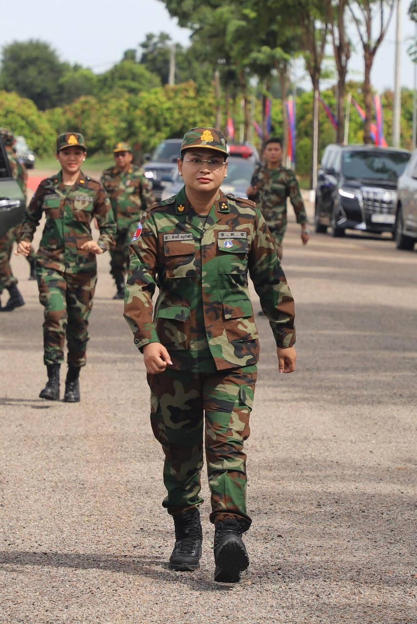 អ្នកនាំពាក្យក្រសួងការពារជាតិ ៖ «គុណធម៌» គឺជាគ្រឹះដ៏សំខាន់បំផុតសម្រាប់ថ្នាក់ដឹកនាំ ព្រោះវាជាអ្វីដែលបង្កើត “ទំនុបចិត្ត ភាពជឿជាក់ កិត្តិយស និងភាពស្មោះត្រង់”