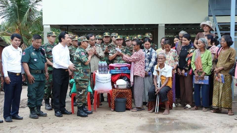 ផ្ទះថ្មីខ្នងទី៤៩២៖ អំណោយសម្តេចតេជោ និងសម្តេចធិបតី ជូនគ្រួសារអតីតយុទ្ធជនពលី នៅស្រុកប្រាសាទសំបូរ