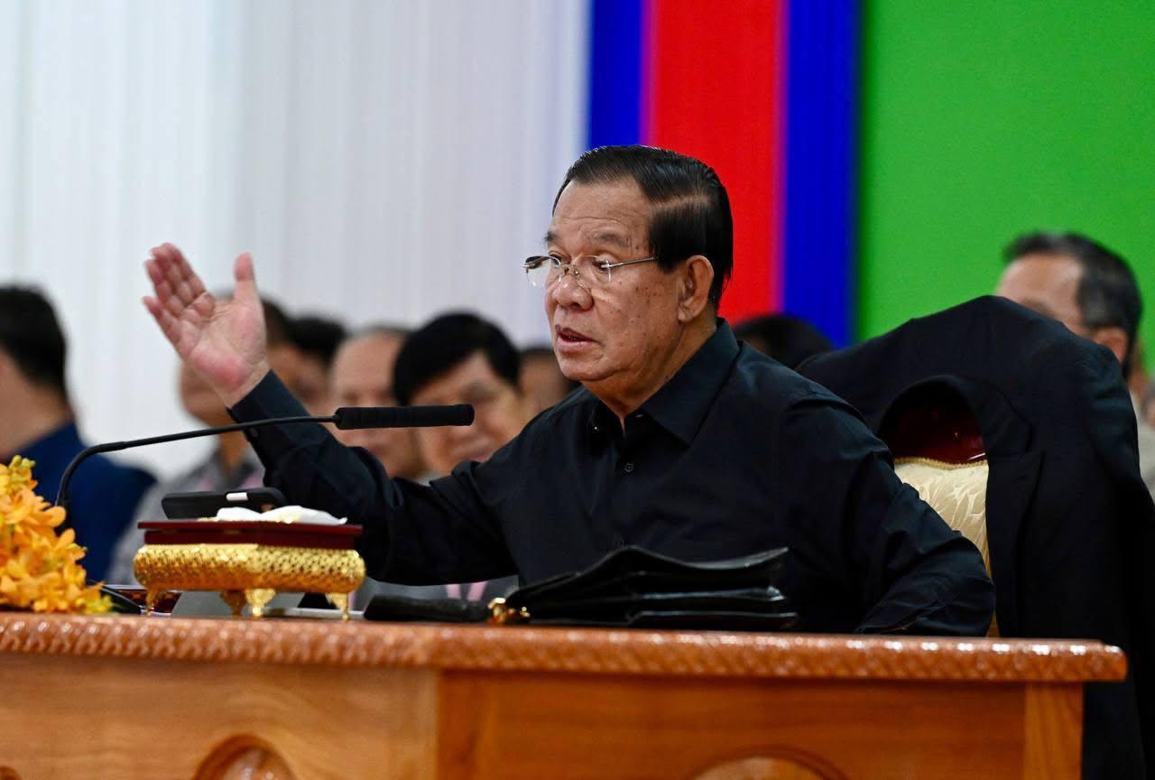 សម្តេចតេជោ ហ៊ុន សែន រំលឹកពីតម្លៃយុទ្ធជន ៖ ហេតុអ្វីមន្ត្រីមិនចែករំលែកក្តីស្រឡាញ់ដល់អ្នកការពារជាតិ?