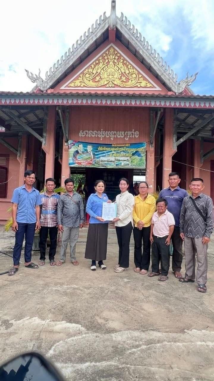 លោកស្រី អ៉ី សេដ្ឋា ដឹកនាំក្រុមការងារចុះត្រួតពិនិត្យបុរាណវត្ថុ ៣ទីតាំង នៅស្រុកកំពង់រោទិ៍