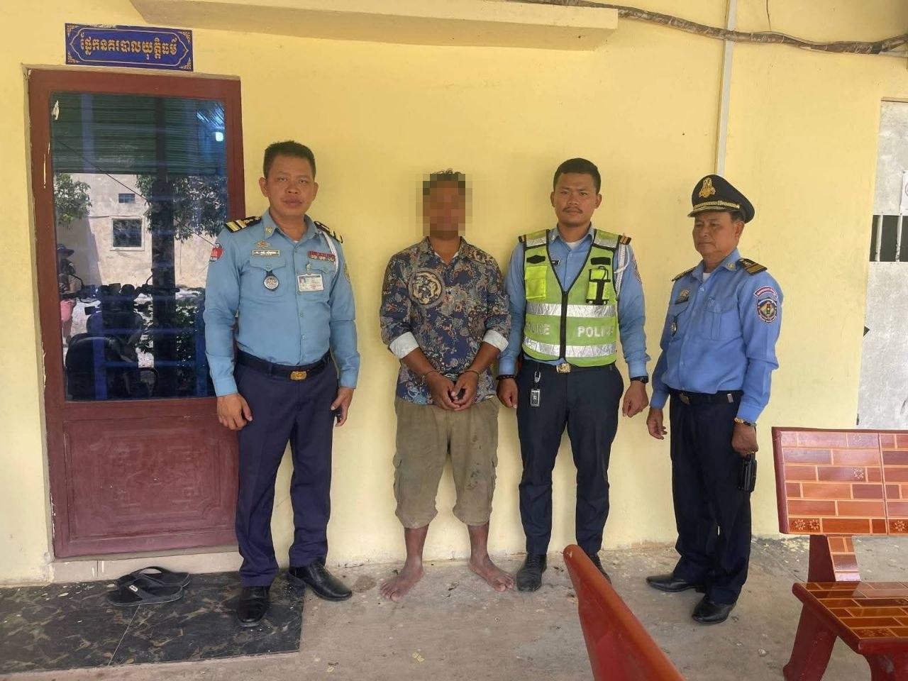 រថយន្តបុកអ្នកថ្មើរជើងស្លាប់នៅកៀនស្វាយ អ្នកបើកបររត់គេចទៅដល់ស្វាយរៀងត្រូវឃាត់ខ្លួន