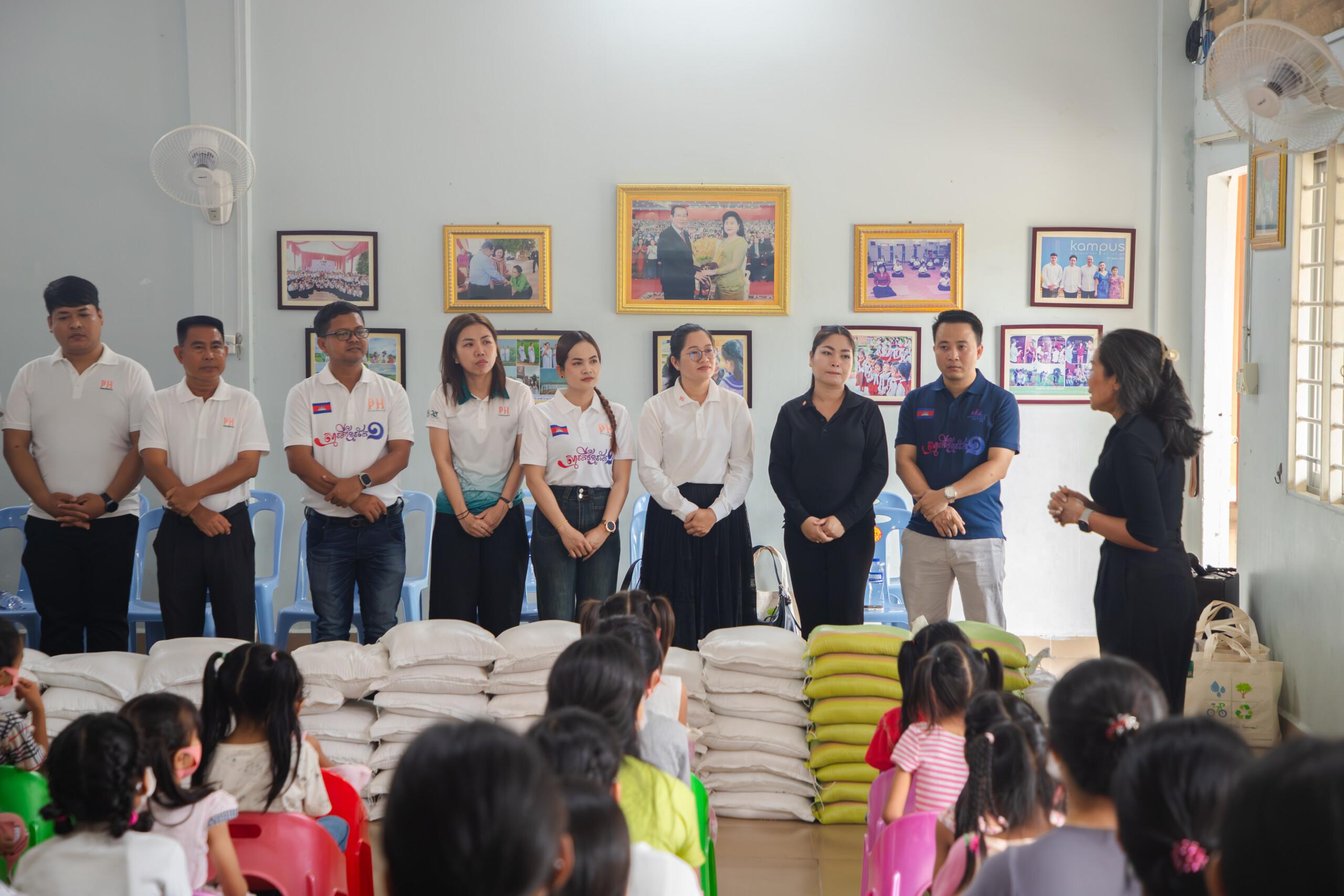 ប៉េង ហួត គ្រុប បន្ត​ដំណើរ​មនុស្សធម៌​នាំ​ក្តី​សង្ឃឹម​ថ្មី​ដល់​កុមារ​ងាយ​រង​គ្រោះ នៅ​អង្គការ AFESIP និង CCAFO